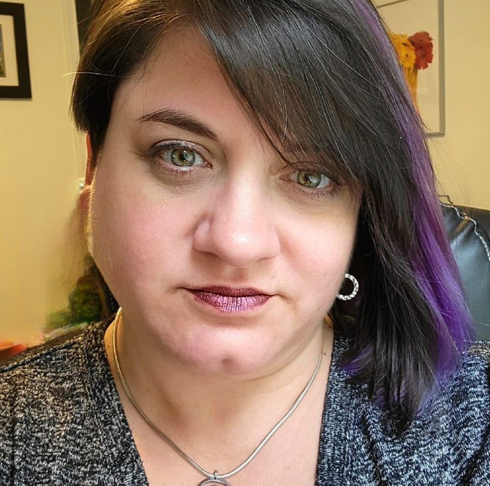 Meet your Posher, Jennifer